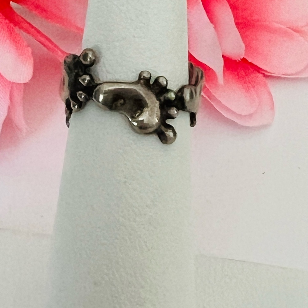 Vintage Sterling Silver TOE Ring FEET Design